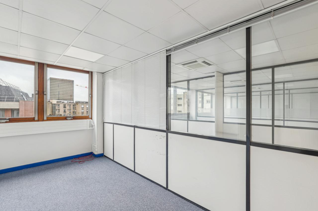Bureau Paris 360m² Location bureau Paris OLBUR2428557 4